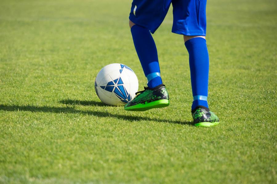 Man playing football